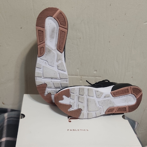 Fabletics Black and Pink Women's Sneakers - Picture 5 of 5